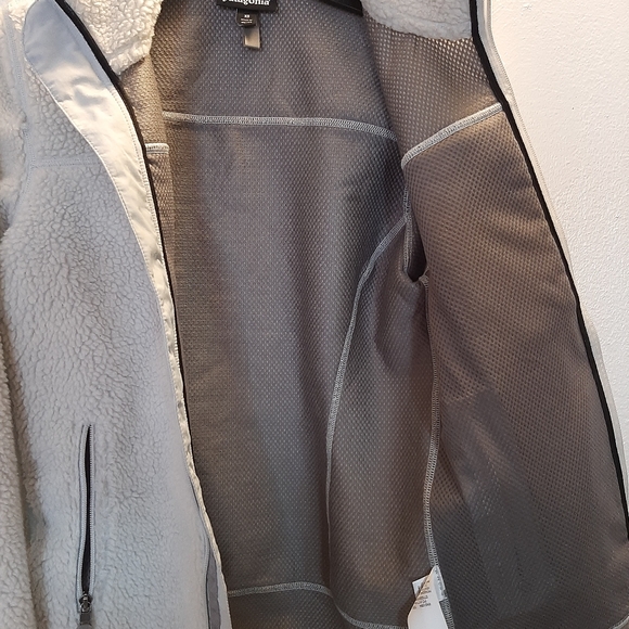 PATAGONIA WOMEN'S JACKET. SZ::XS..VERY WARM. MADE IN MEXICO.COMMON THREADS PARTN - Picture 13 of 13